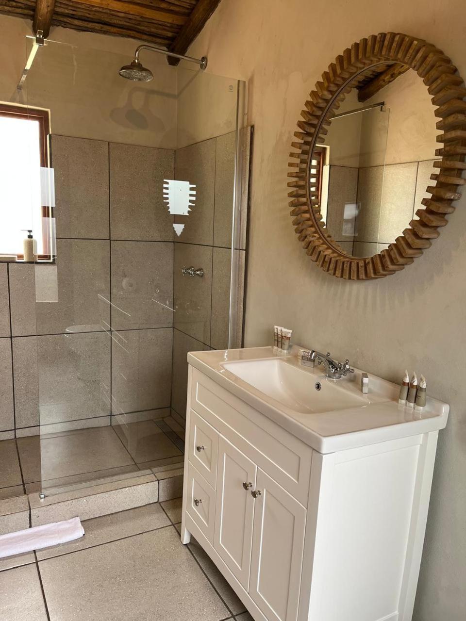 Langa Langa Safari Camp Villa Huntingdon Екстериор снимка