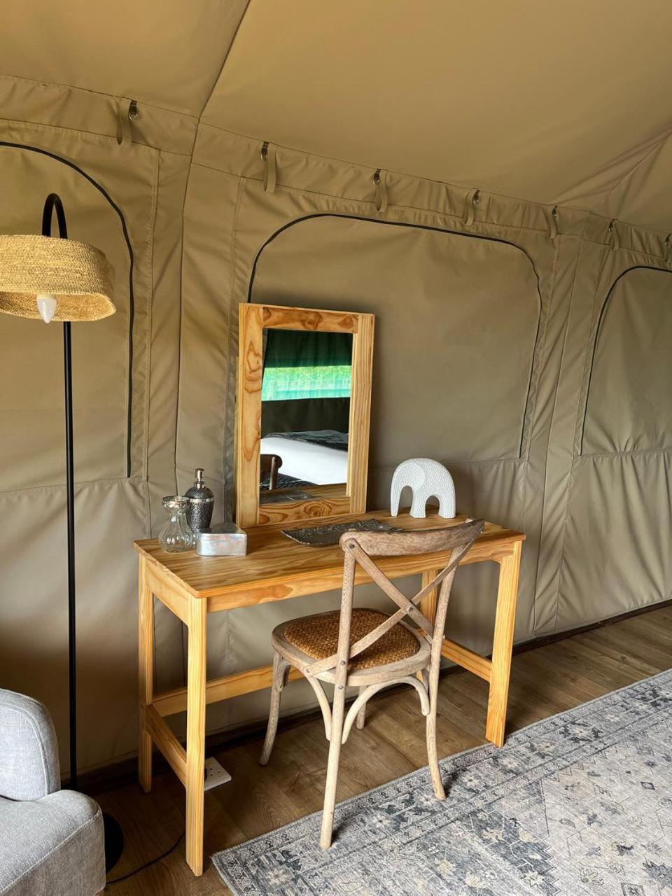 Langa Langa Safari Camp Villa Huntingdon Екстериор снимка